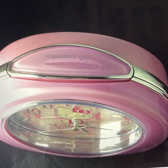 Vintage Sanrio Hello kitty clock Light up snooze battery operated lot of 2 - Picture 7 of 12